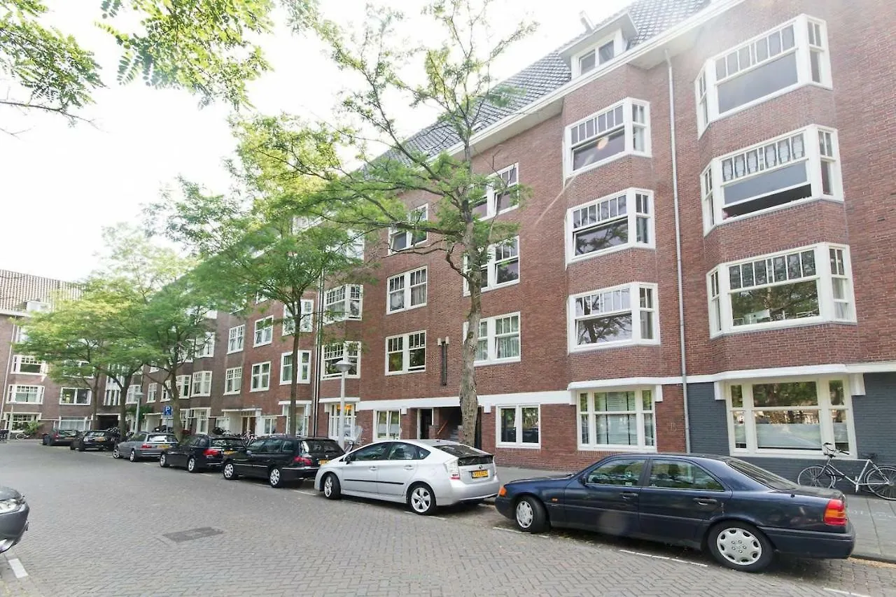 Beautiful&fresh garden room 4p near RAI&CENTER Amsterdam